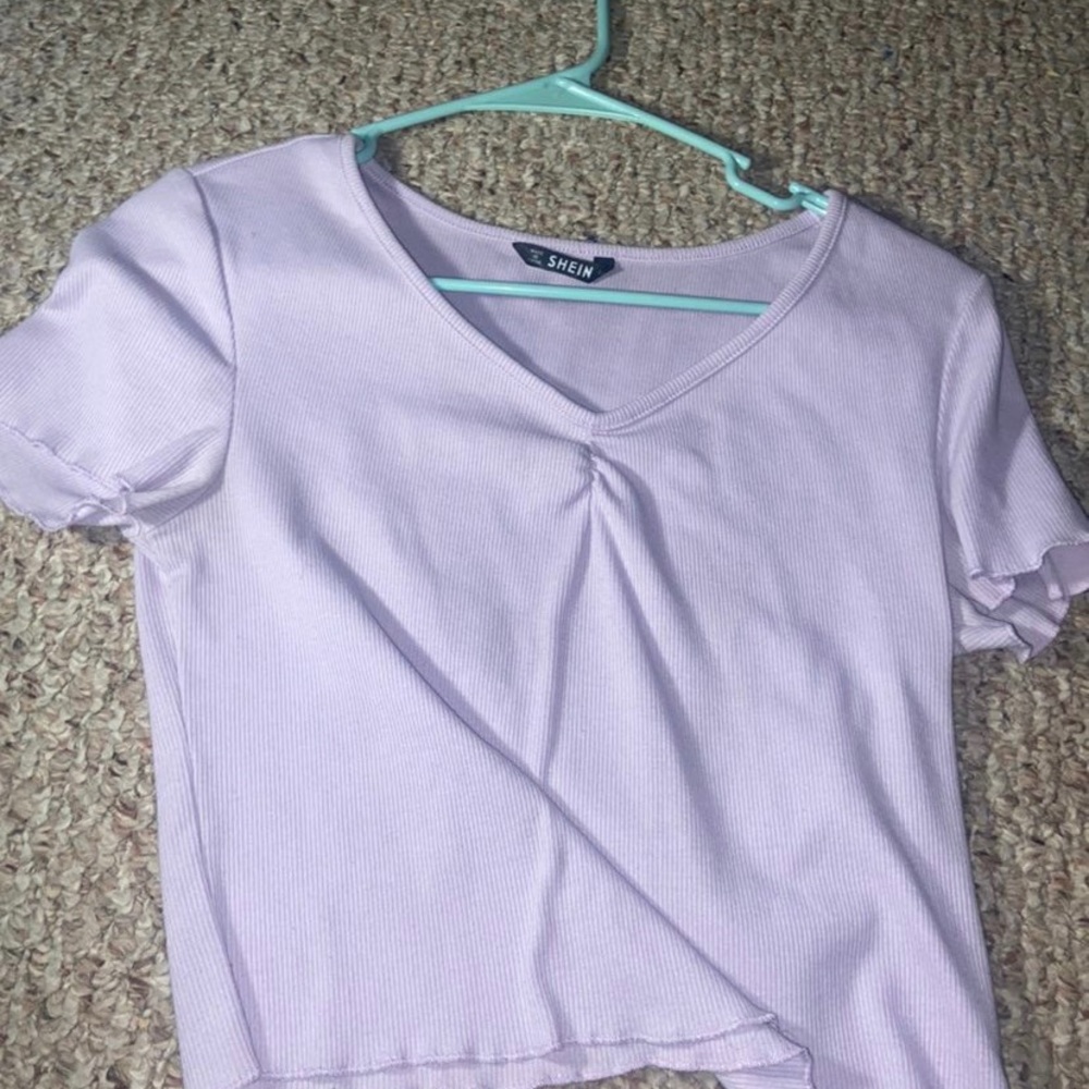 Lilac ruffled crops top